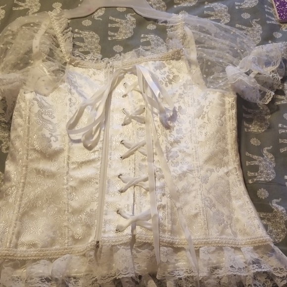Other - White bustier w/ lace sleeves
